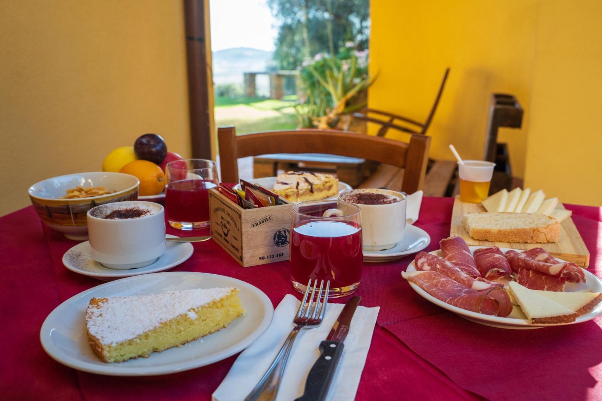 Agriturismo Buratta Fonteblanda Buitenkant foto