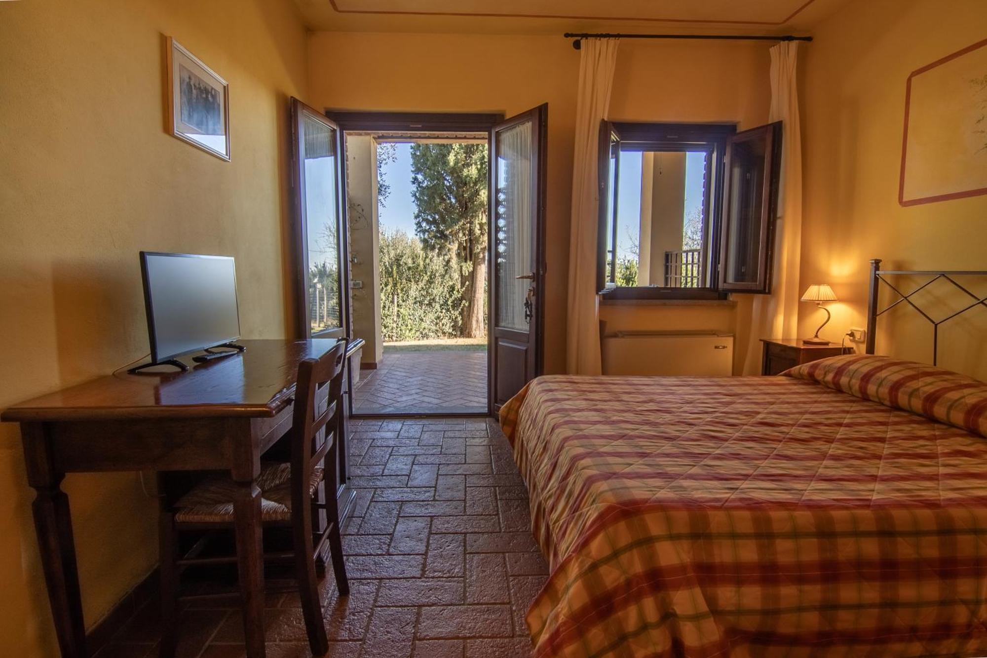 Agriturismo Buratta Fonteblanda Buitenkant foto